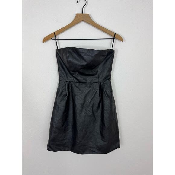 Forever 21 Black Faux Leather Strapless Mini Dress Size Small - Picture 1 of 8